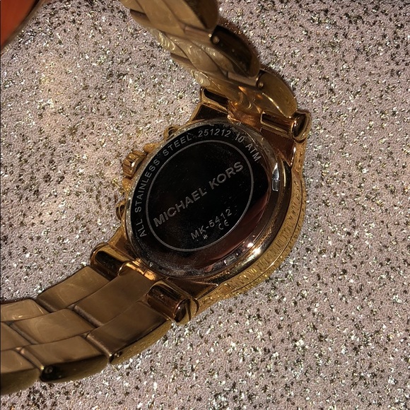 Michael Kors Rose gold watch MK-5412 - Picture 3 of 3
